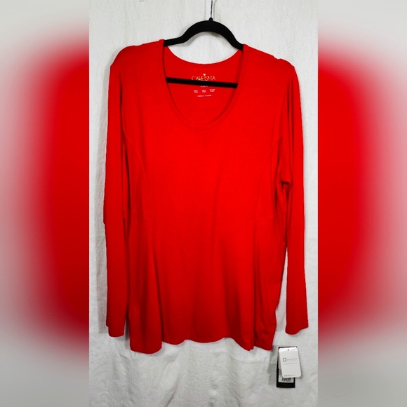 Top - Picture 1 of 5